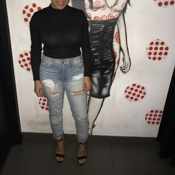 American Eagle Outfitters Denim - Ripped Mom Jeans